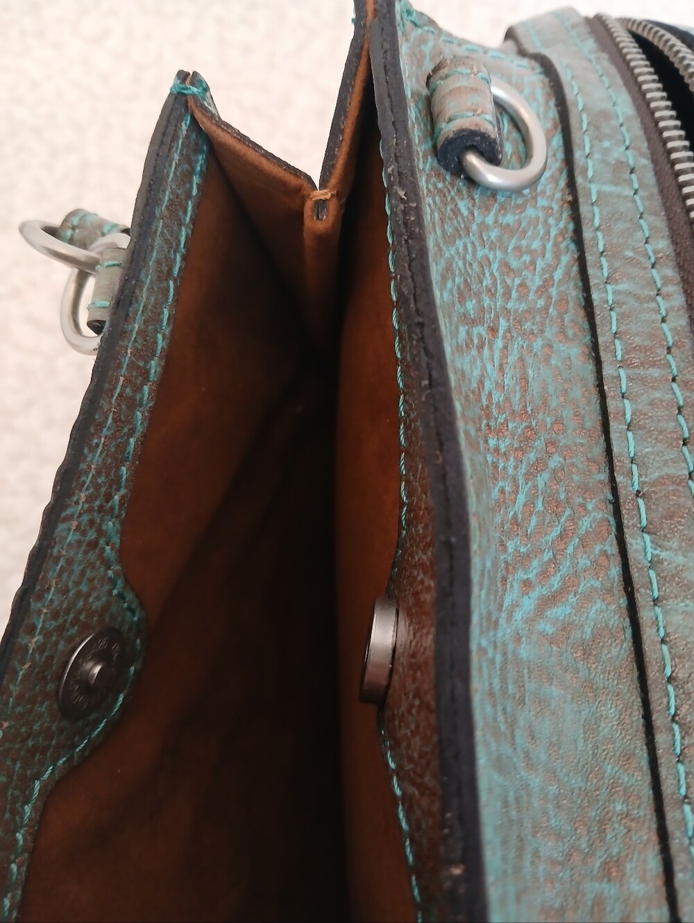 Patricia Nash Corana Tooled Turquoise NWT - Picture 6 of 9